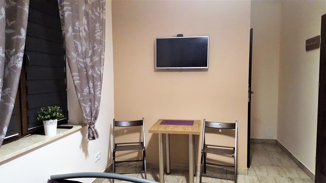 Dobranocka Проживання в сім'ї *